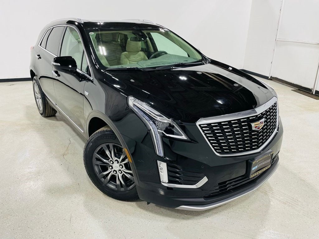 Vehicle image 9 of 48