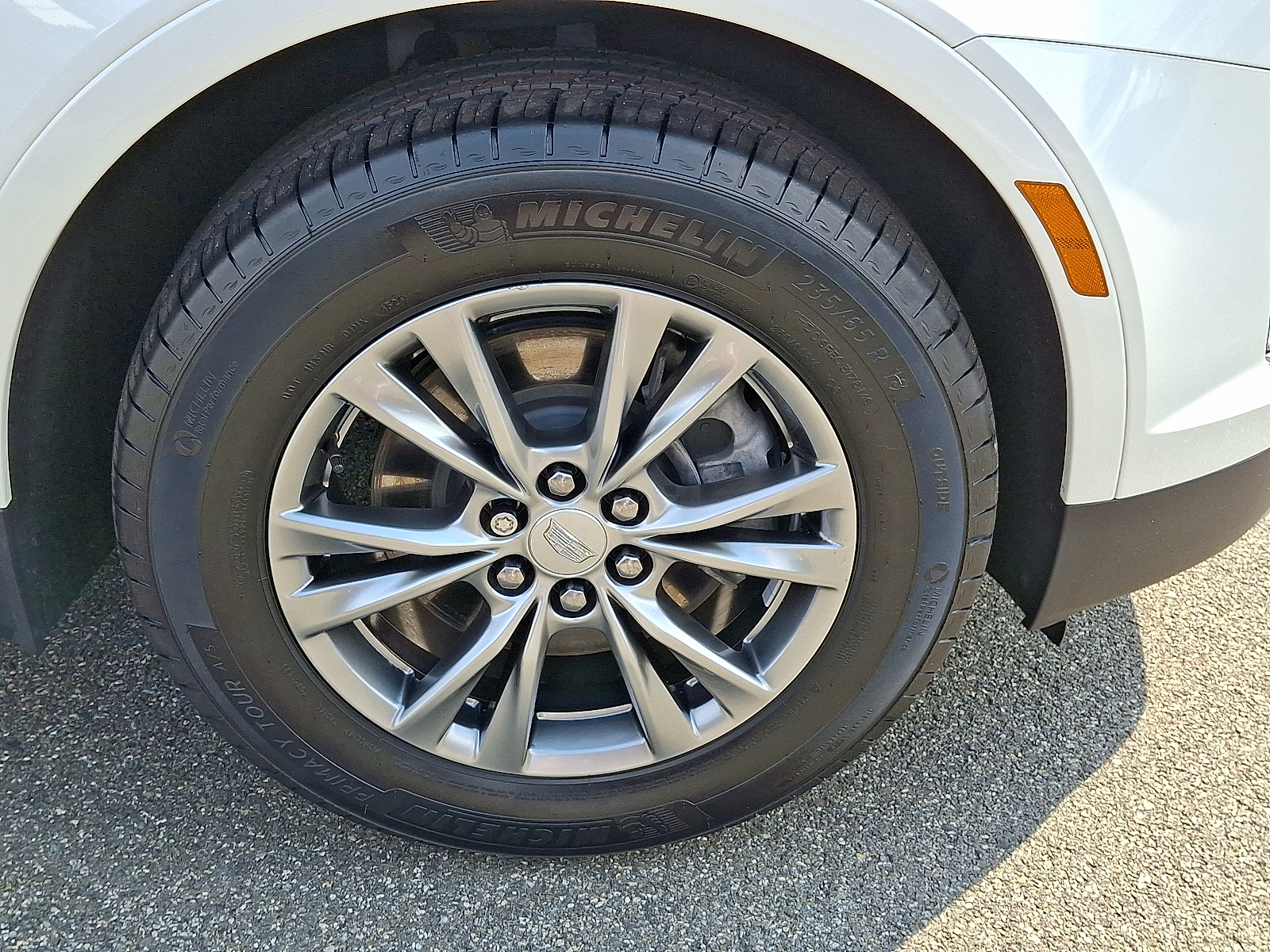 Vehicle image 8 of 30