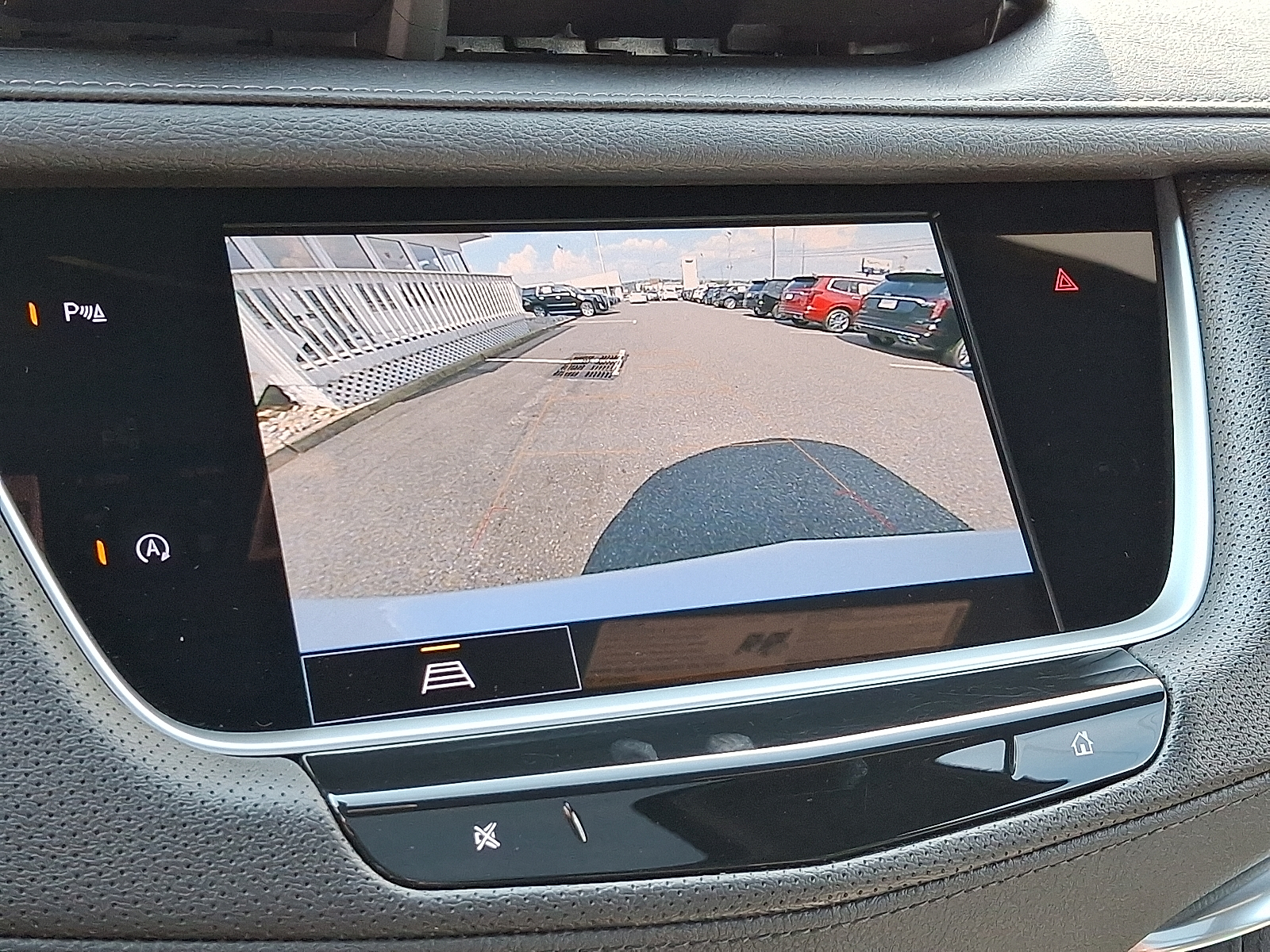 Vehicle image 15 of 30