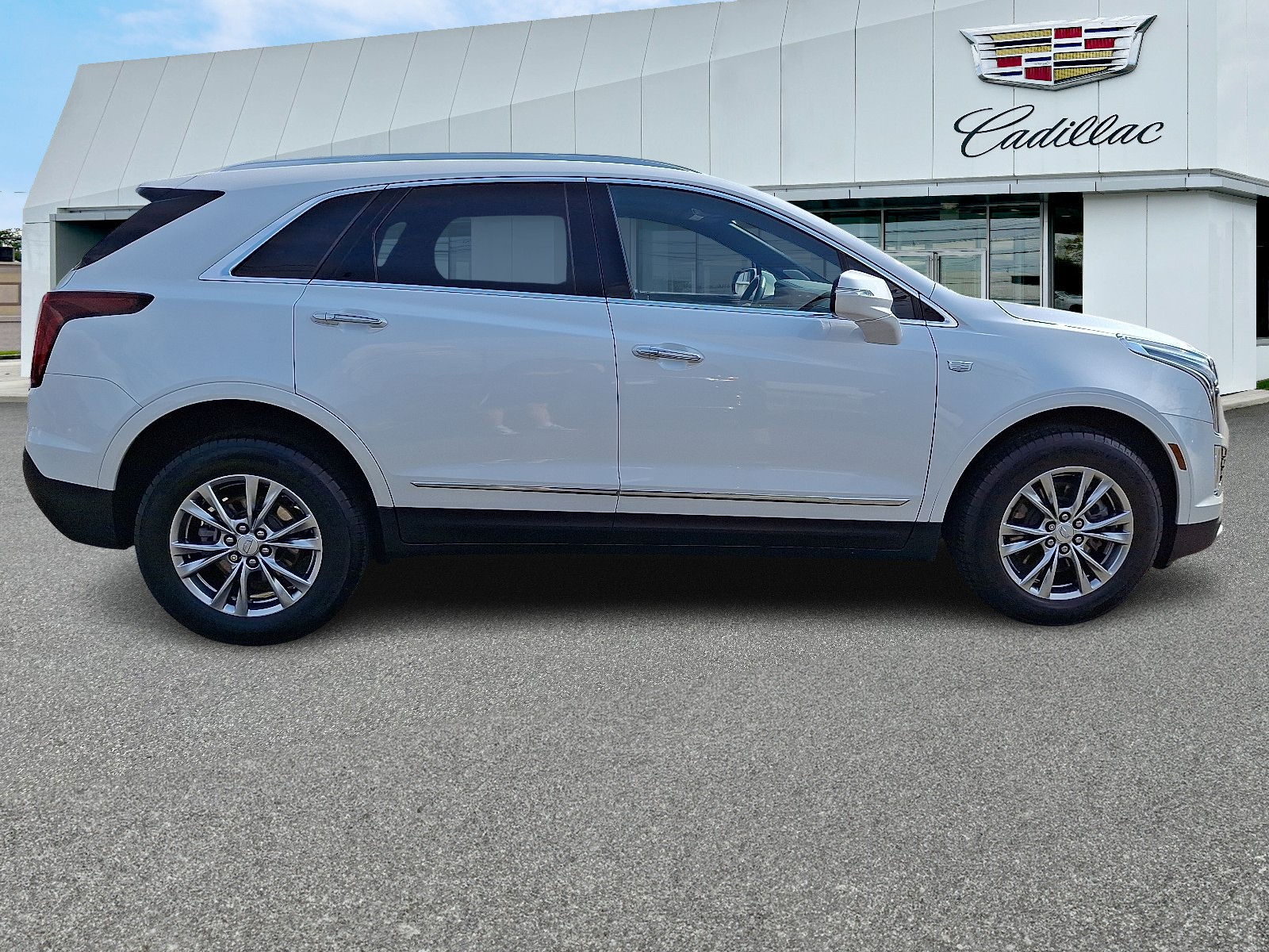 Vehicle image 4 of 30