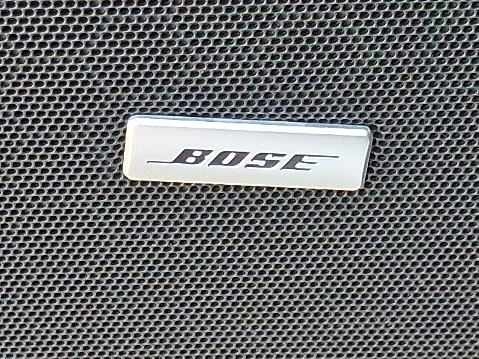 Vehicle image 20 of 30