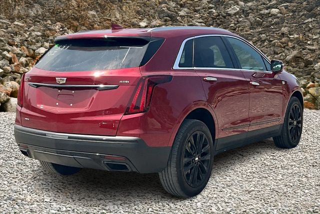 Vehicle image 4 of 33