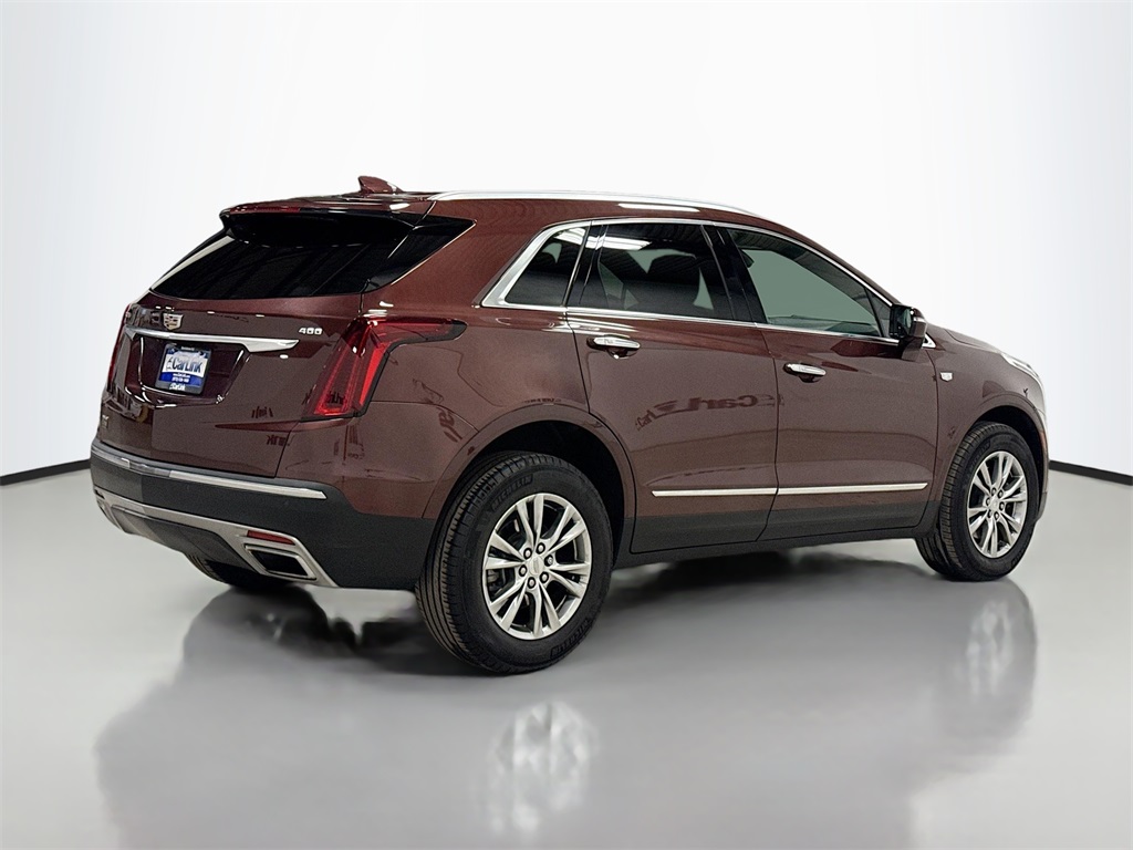 Vehicle image 5 of 33