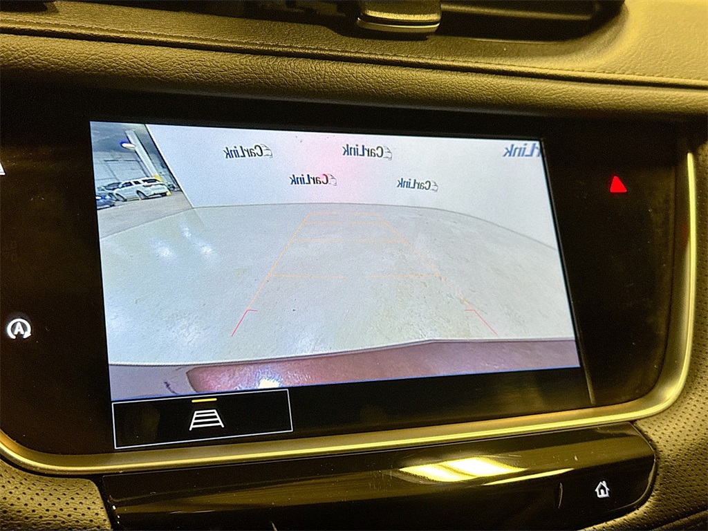 Vehicle image 13 of 33