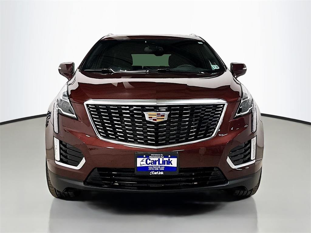 Vehicle image 2 of 33