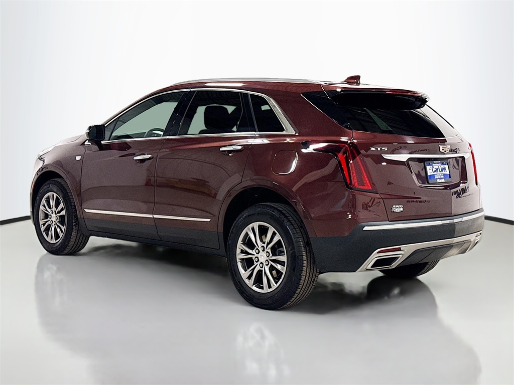 Vehicle image 7 of 33