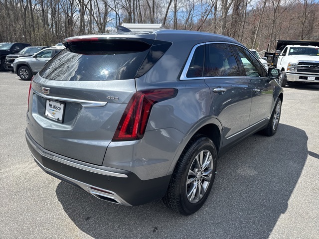 Vehicle image 3 of 31
