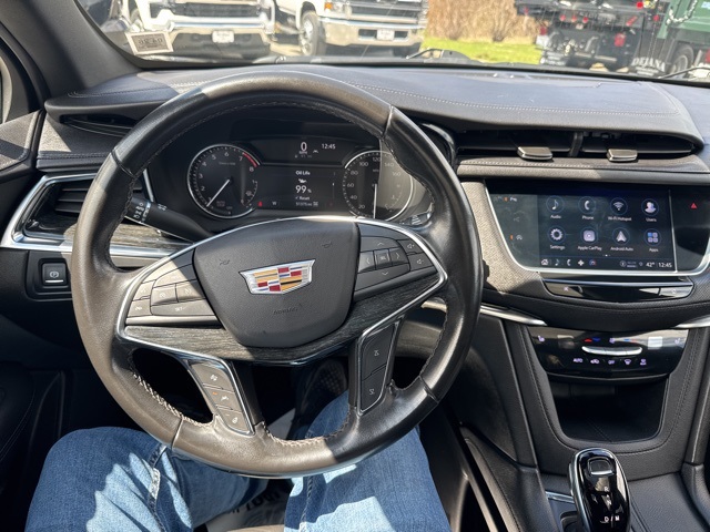 Vehicle image 16 of 31