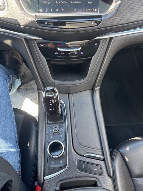 Vehicle image 23 of 31