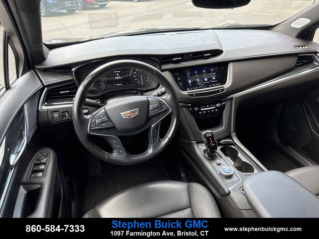 Vehicle image 14 of 29