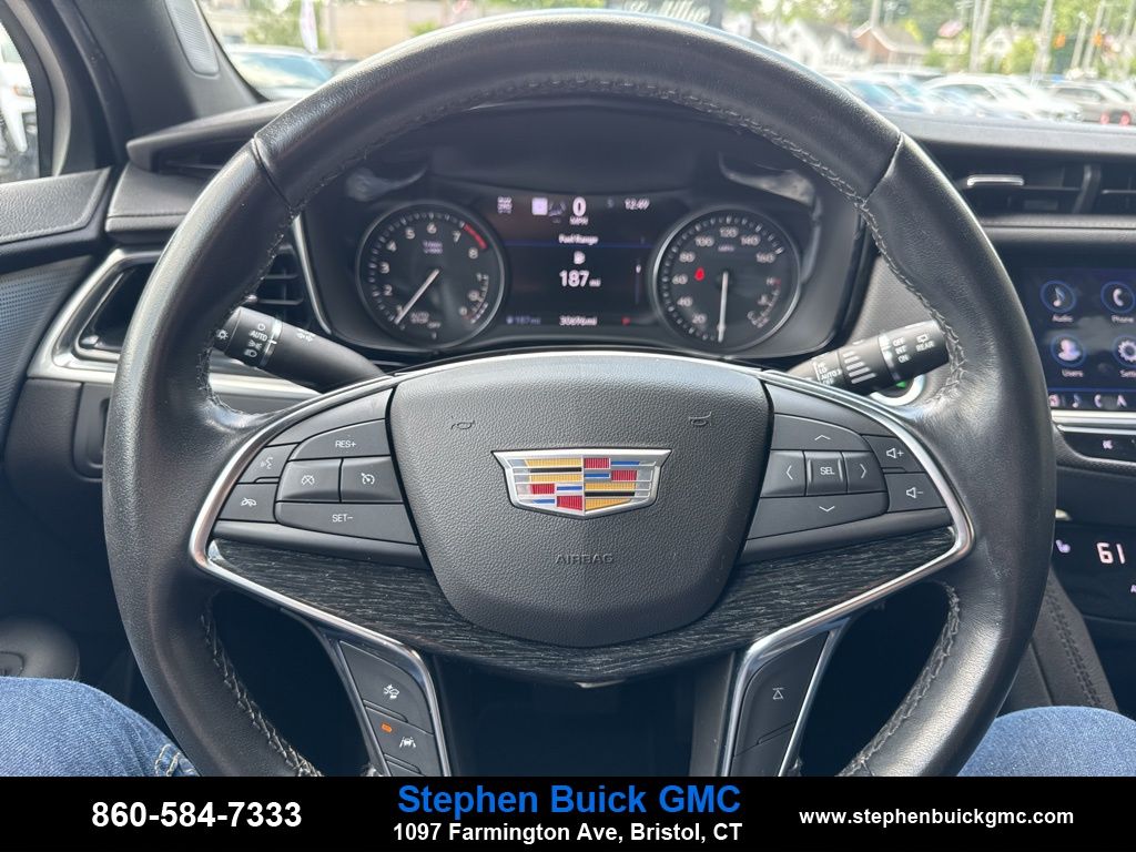 Vehicle image 15 of 29
