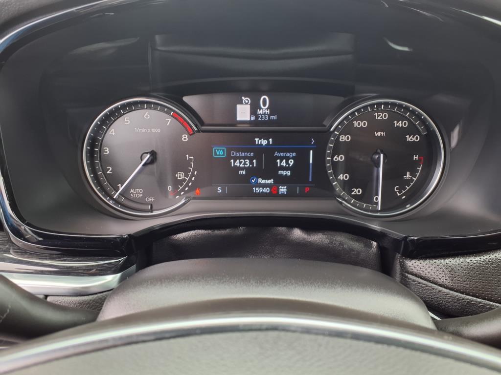 Vehicle image 24 of 34