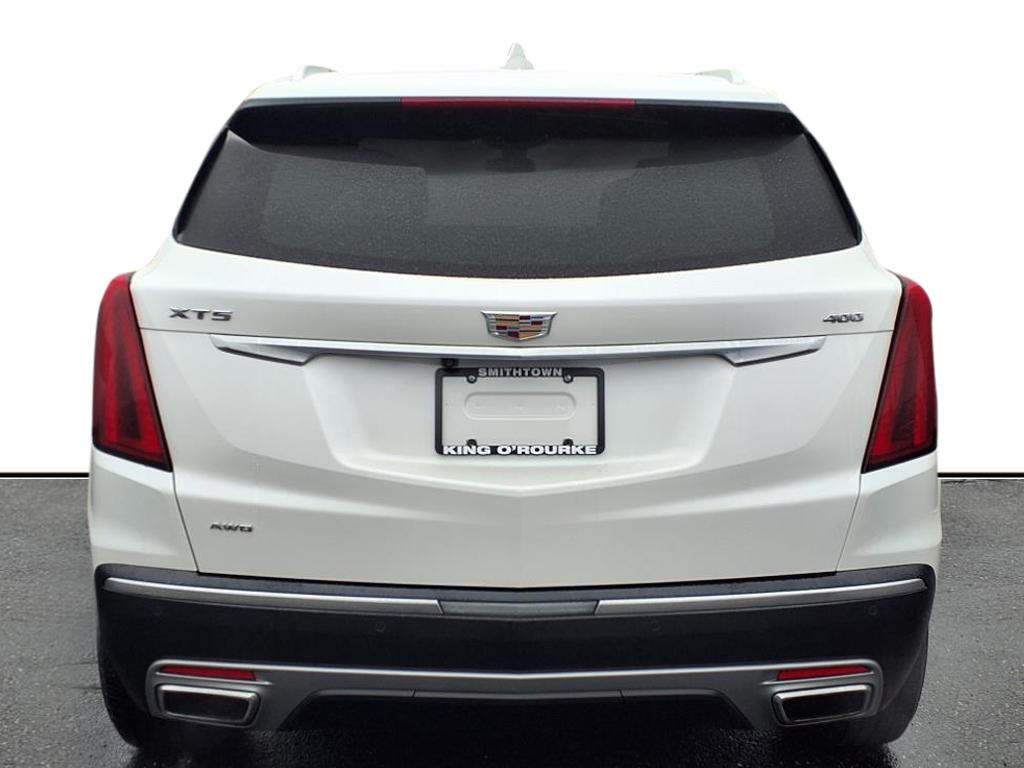 Vehicle image 7 of 34