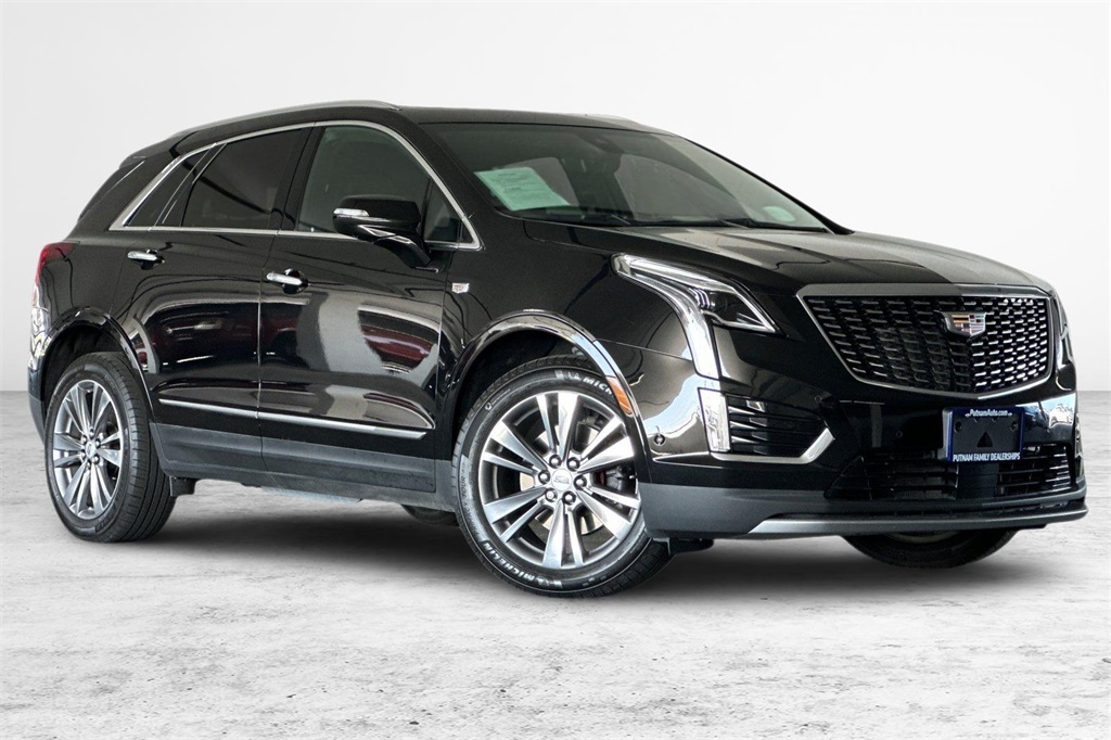 Vehicle image 1 of 32