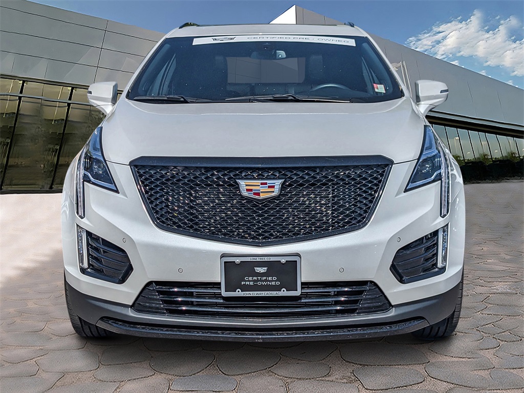 Vehicle image 33 of 36