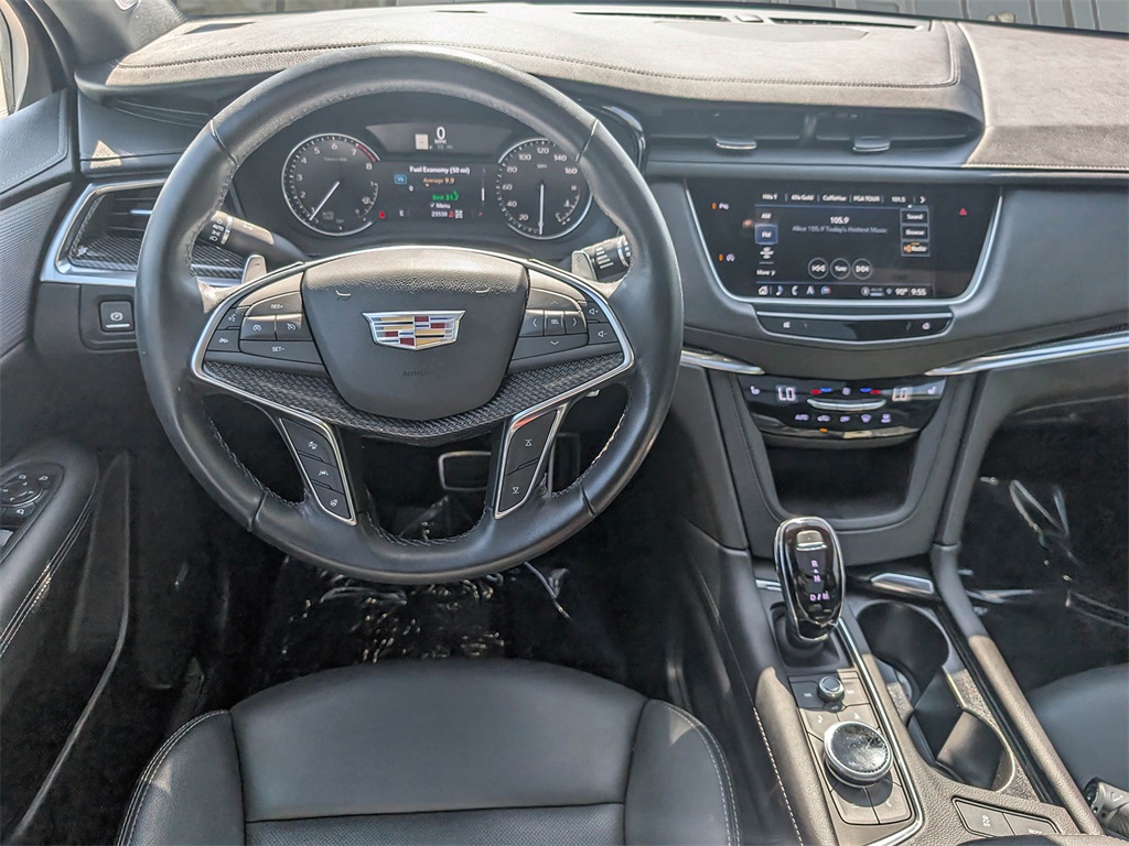 Vehicle image 17 of 36