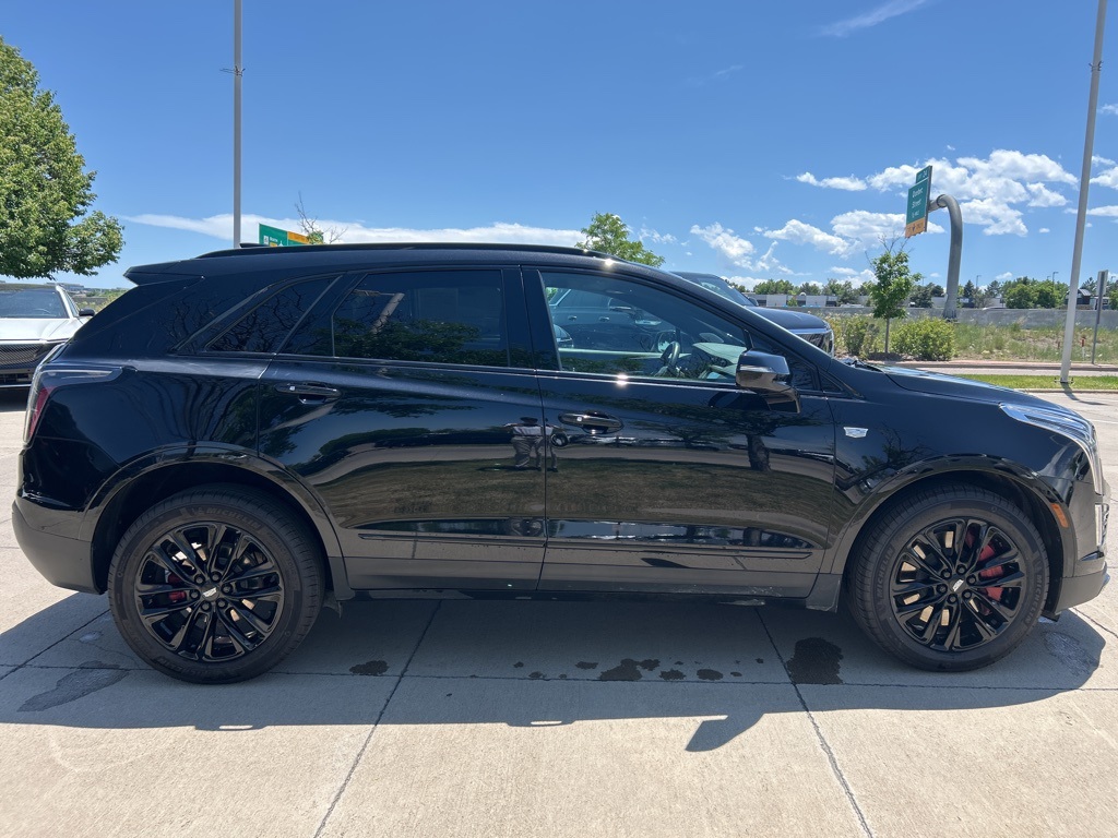 Vehicle image 3 of 27