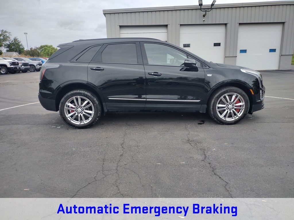 Vehicle image 3 of 29
