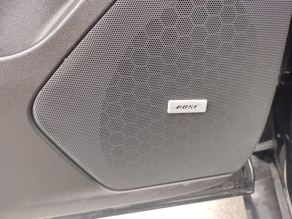 Vehicle image 20 of 29