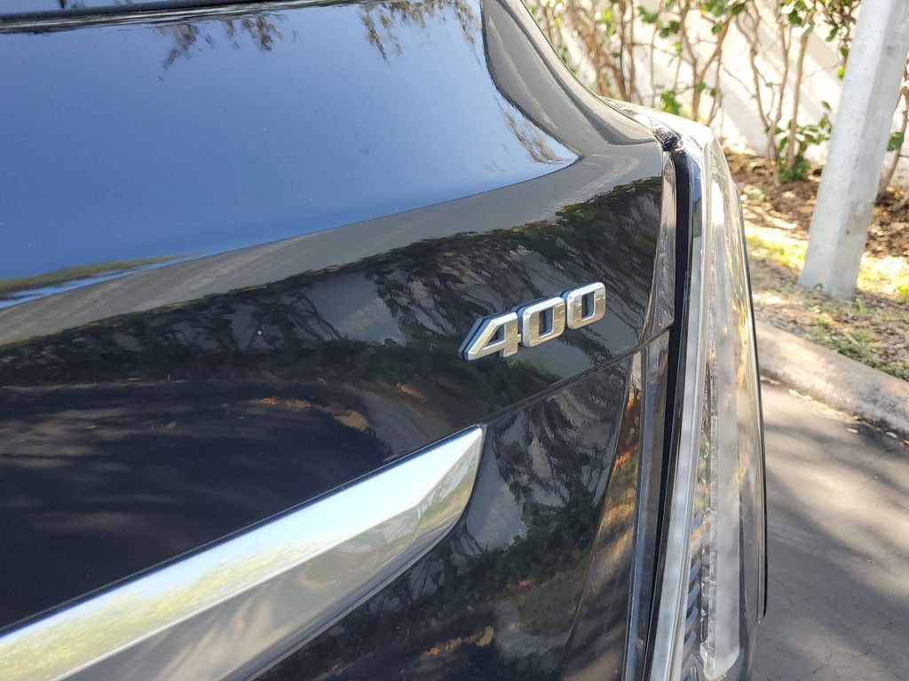 Vehicle image 29 of 30