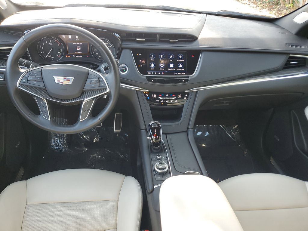 Vehicle image 16 of 30
