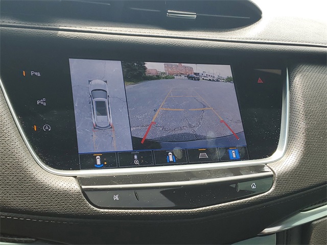 Vehicle image 18 of 28