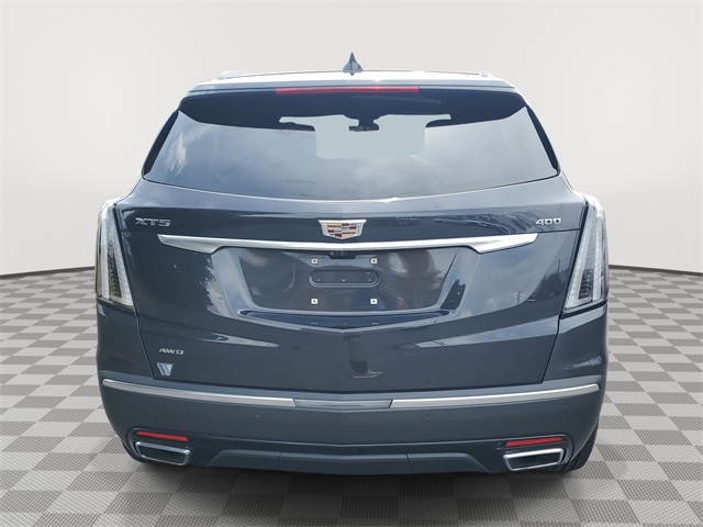 Vehicle image 4 of 28
