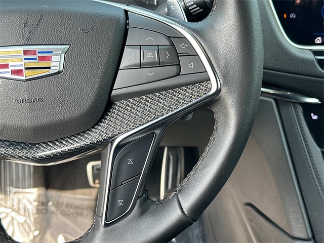 Vehicle image 11 of 30