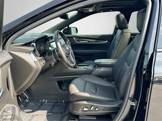 Vehicle image 20 of 30