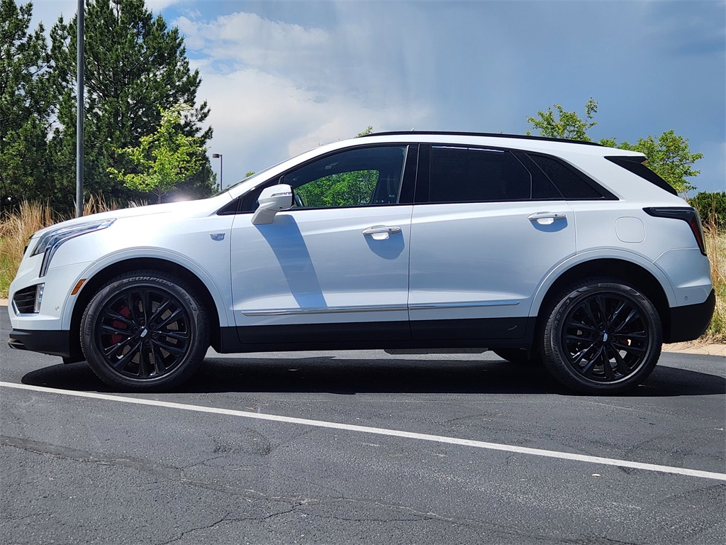 Vehicle image 8 of 30