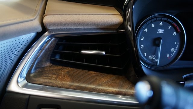 Vehicle image 24 of 97