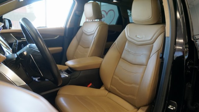 Vehicle image 14 of 97