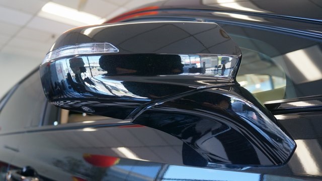 Vehicle image 90 of 97