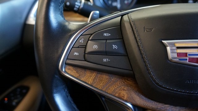 Vehicle image 21 of 97