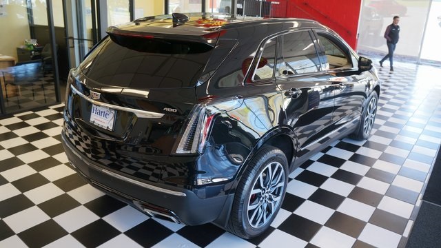 Vehicle image 4 of 97