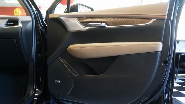 Vehicle image 64 of 97
