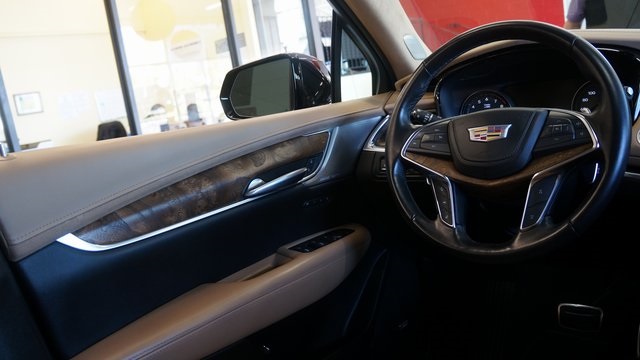 Vehicle image 35 of 97