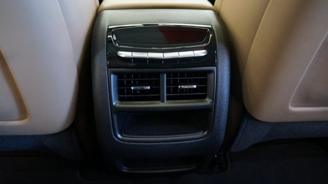 Vehicle image 39 of 97