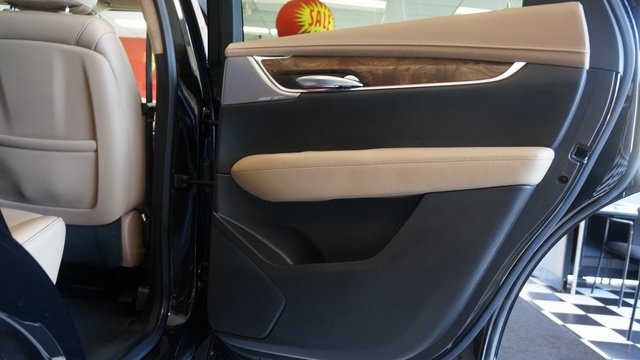 Vehicle image 51 of 97