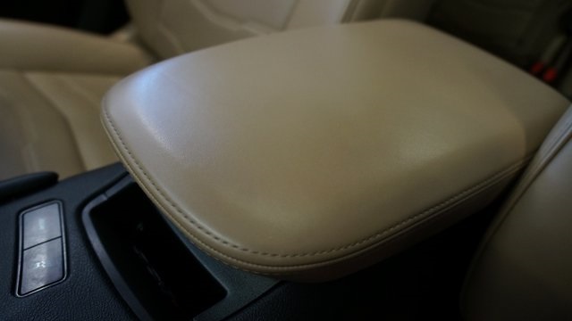 Vehicle image 20 of 97