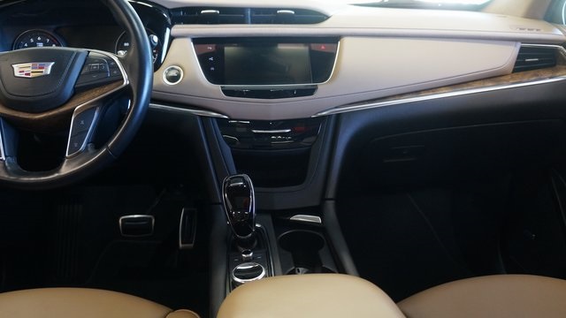 Vehicle image 36 of 97