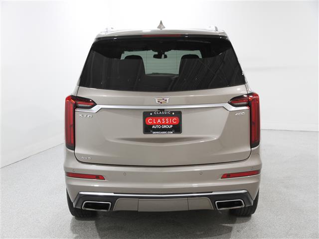 Vehicle image 4 of 26