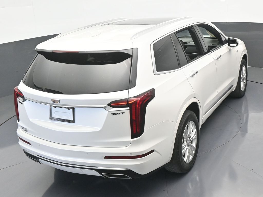 Vehicle image 20 of 76