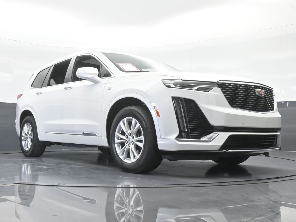 Vehicle image 12 of 76