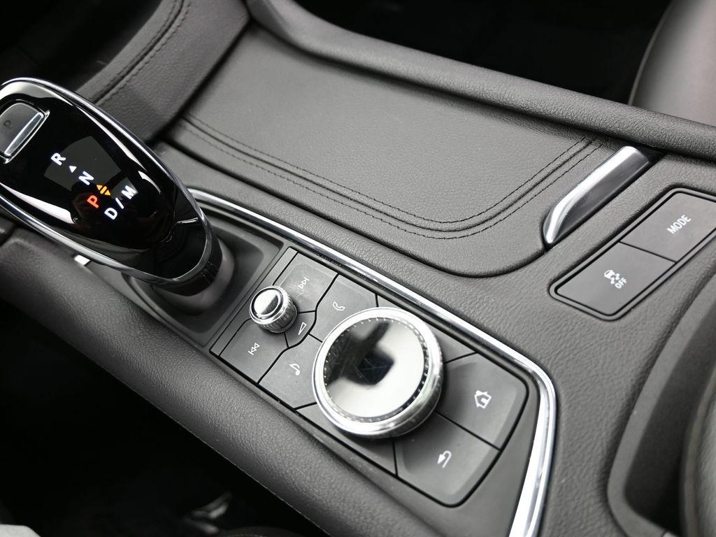 Vehicle image 54 of 76