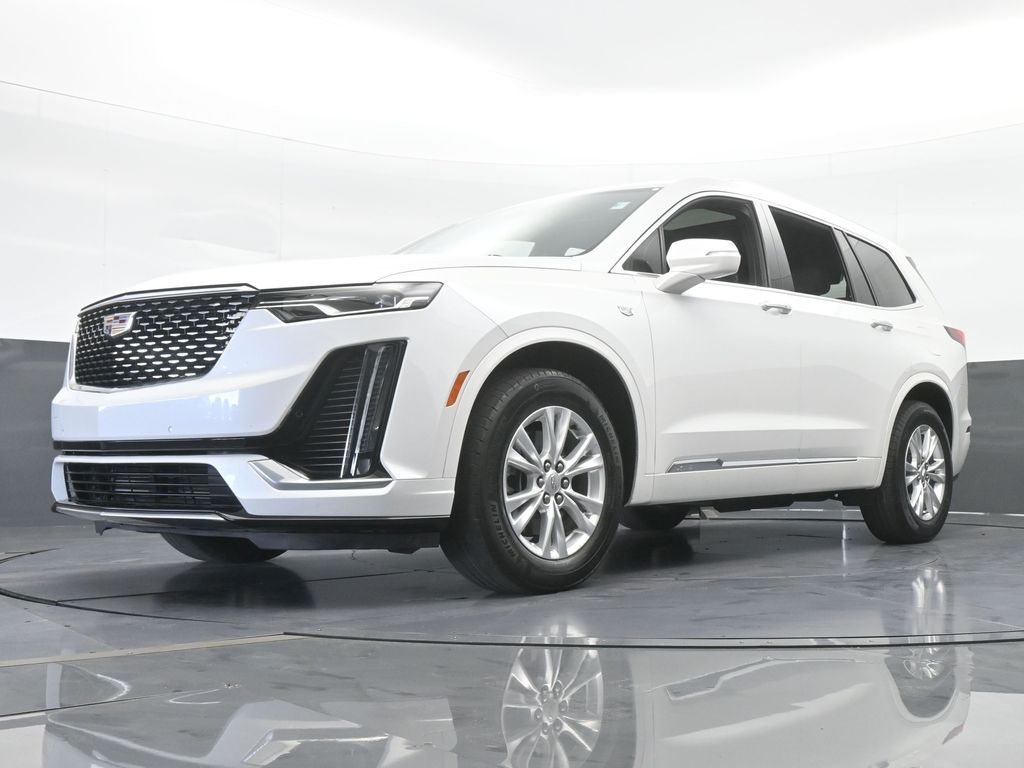 Vehicle image 5 of 76