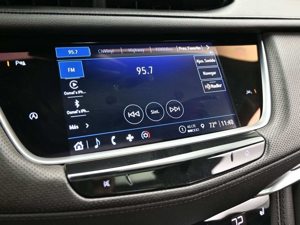 Vehicle image 53 of 76
