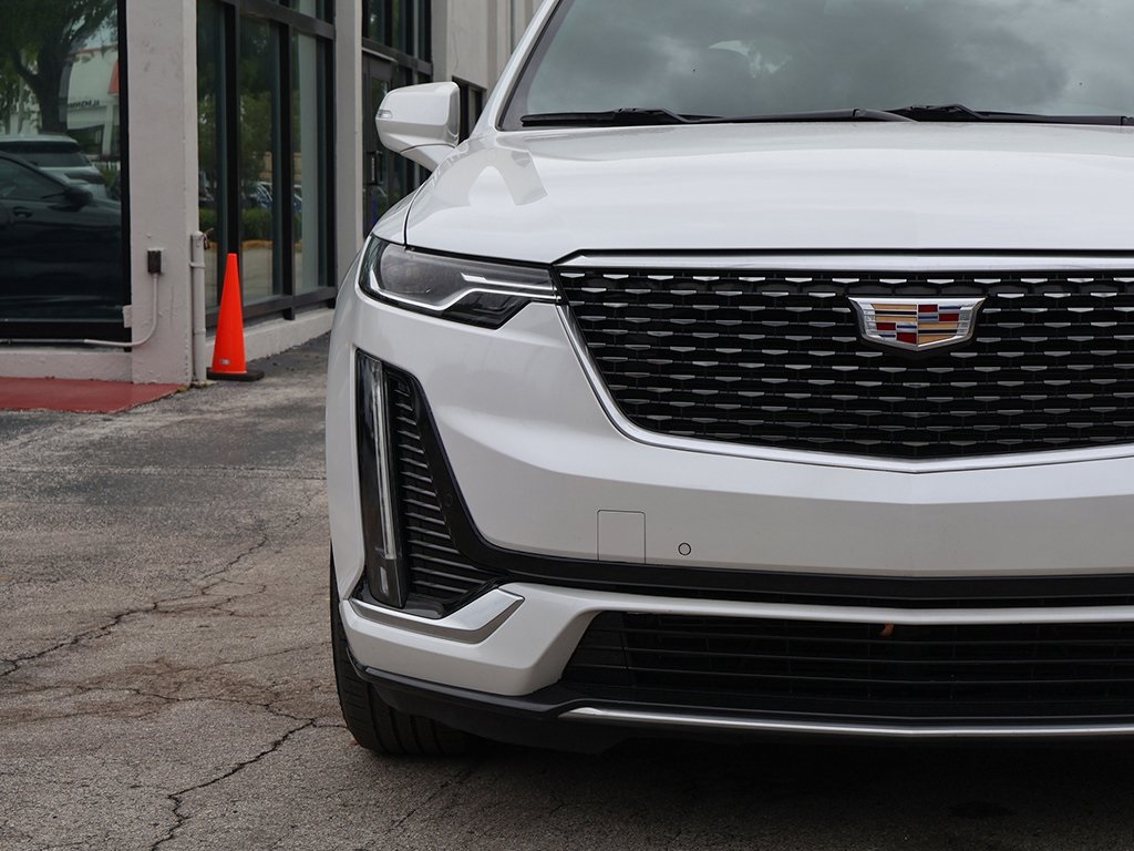 Vehicle image 23 of 66