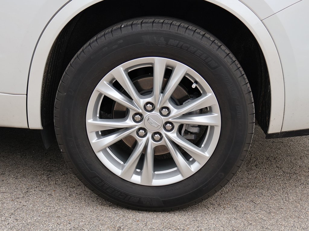 Vehicle image 27 of 66
