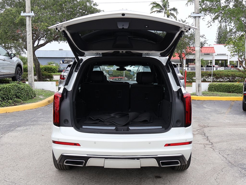 Vehicle image 24 of 66